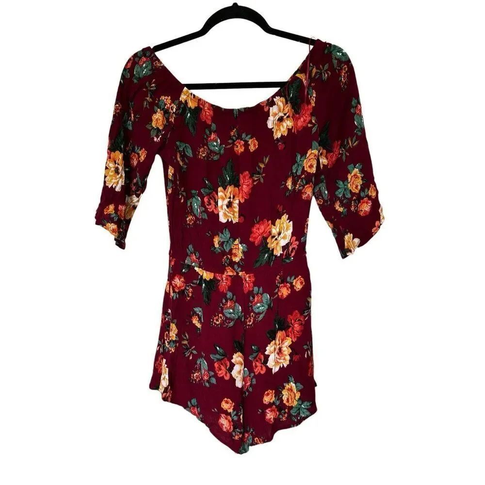 Ambiance Maroon Floral Off The Shoulder Shorts Romper Sz Small